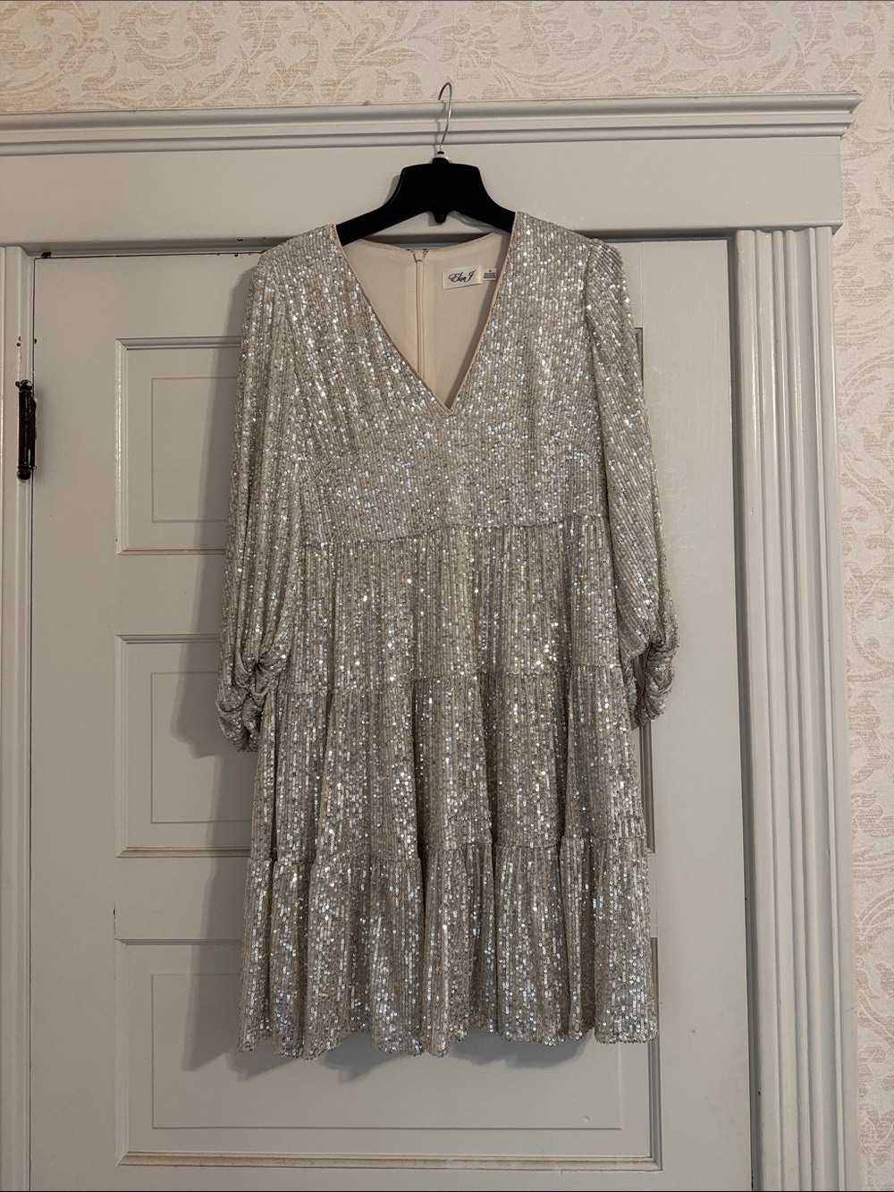 Eliza J Silver Sequin V‑Neck Tiered Mini Dress